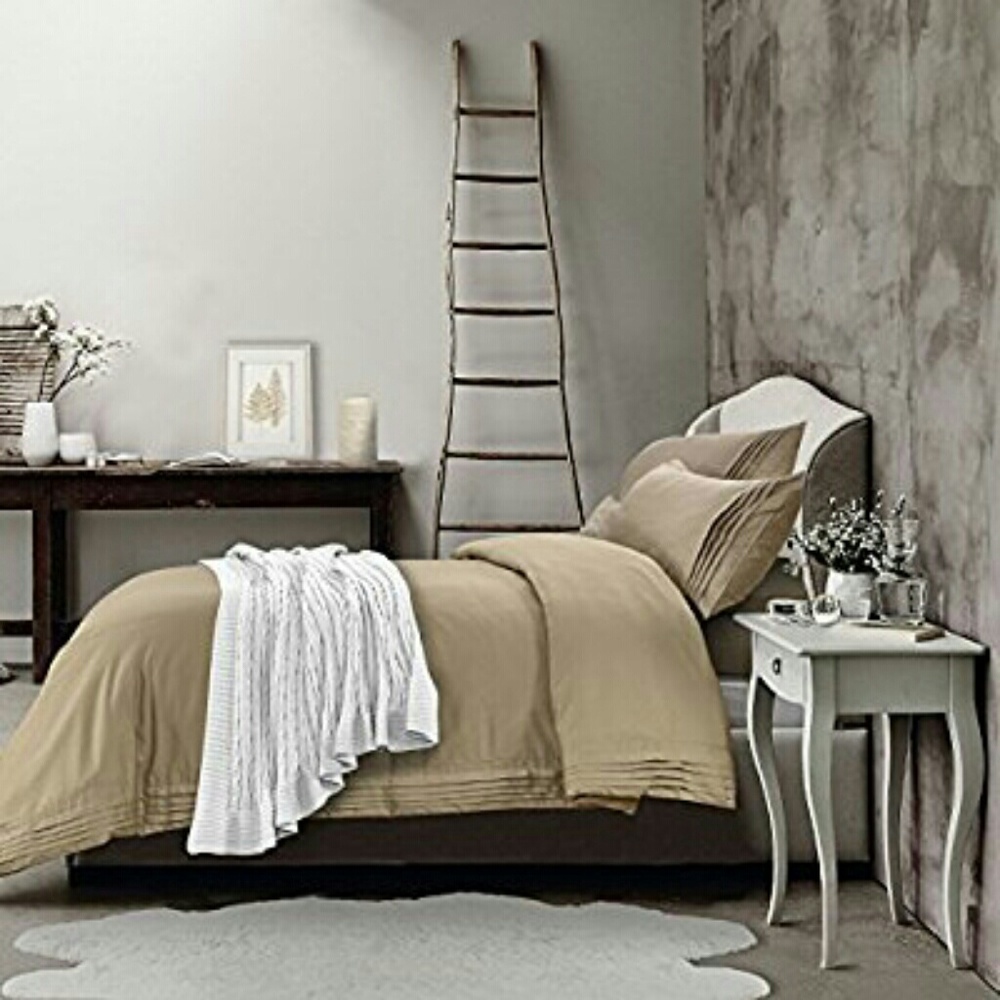 Duvet cover set